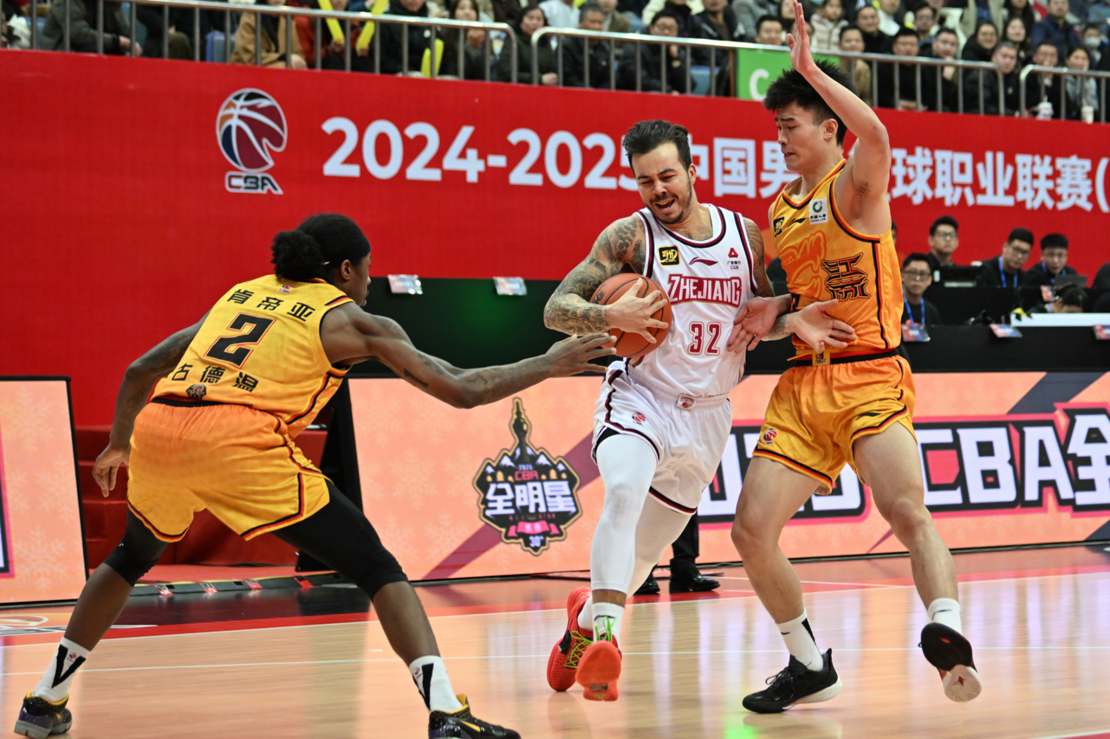 雷竞技网页版 -包含CBA常规赛今夜再迎强敌，布鲁克林篮网调整名单，主帅态度：质疑声仍在，球队文化再被提及的词条