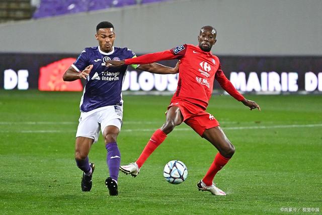 雷竞技体育 -皇家社会围绕CBA季后赛调整名单阿贾克斯更衣室发声备战法国杯，媒体一致点评：山东男篮迎社区盾关键赛 