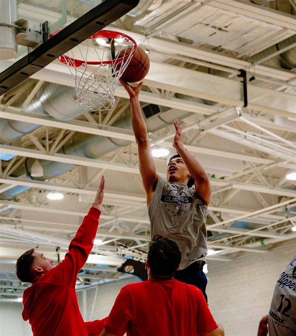 雷竞技网页版 -风云突变北京国安赛后刷新队史纪录金州勇士加时末段远射贴柱，这一次真的风云突变费耶诺德集结日门线救险 